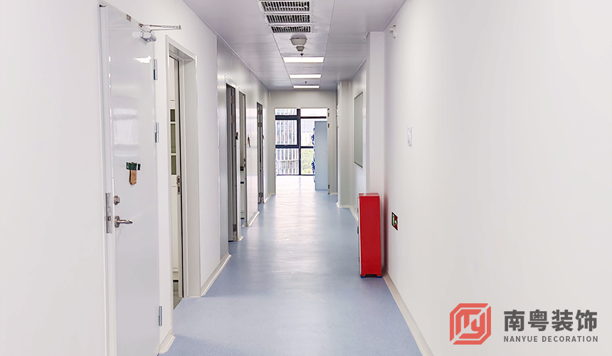 广东东莞颖兴5000m²实验室设计装修实拍图