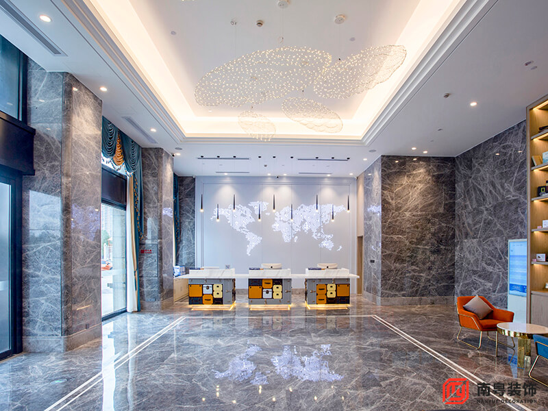 福建宁德凯里亚德kyriad酒店装修实拍前台效果图